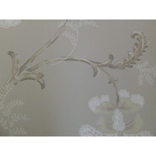 Colefax and Fowler Bellflower 07127/04 Silver